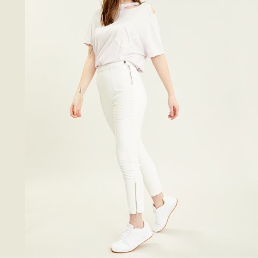 NWT Free People Kaelin Faux Leather White Pants 10 - Picture 15 of 16